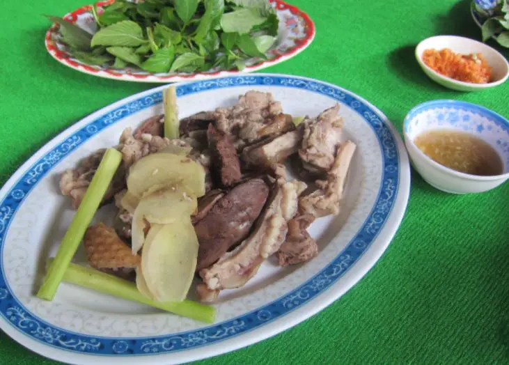 nusual foods in Vietnam, weird foods in Vietnam, weird foods from Vietnam, weird foods Vietnam eats, strange foods of Vietnam, weirdest foods to eat in Vietnam, weirdest foods in Vietnam, strange foods from Vietnam, 