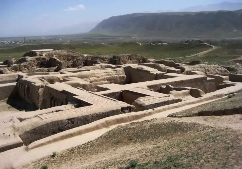 Monuments in Turkmenistan, Famous Monuments in Turkmenistan