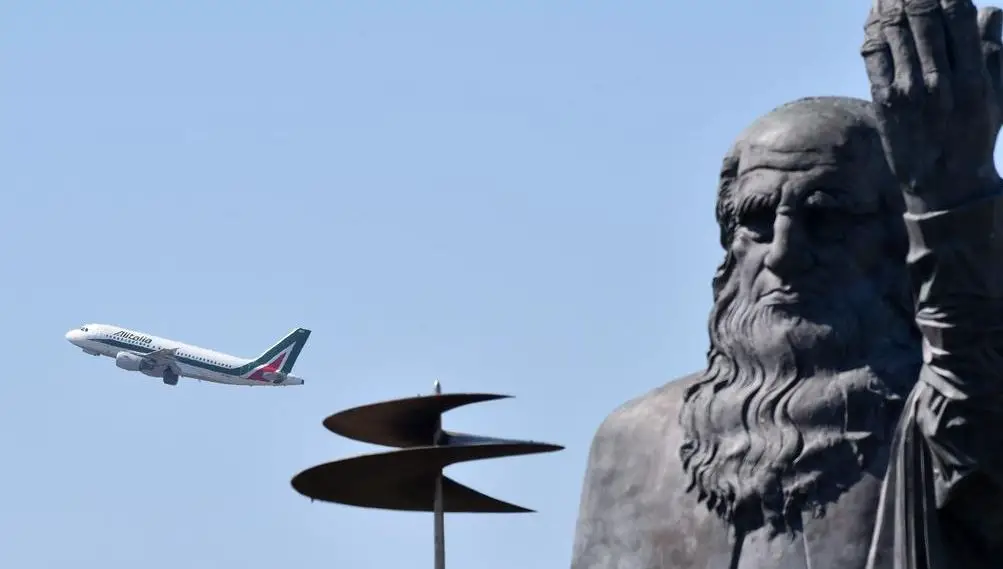 a trip to the Roman Colosseum, Complete Route Guide to Visiting the Roman Colosseum, Best Route to the Roman Colosseum, taxis to reach this Colosseum