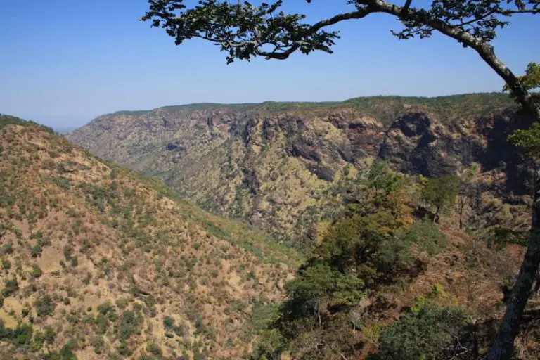 Most Visited Monuments in Zambia l Famous Monuments in Zambia