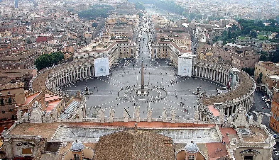  trip to the St. Peter’s Basilica, Complete Route Guide to Visiting the St. Peter’s Basilica, Best Route to the St. Peter’s Basilica, boats to reach this St. Peter’s Basilica,