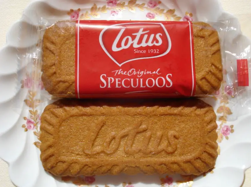 best souvenirs to buy in Bruges, popular things to buy from Bruges, best things to buy in Bruges, famous things to buy in Bruges, a popular souvenir to buy in Bruges