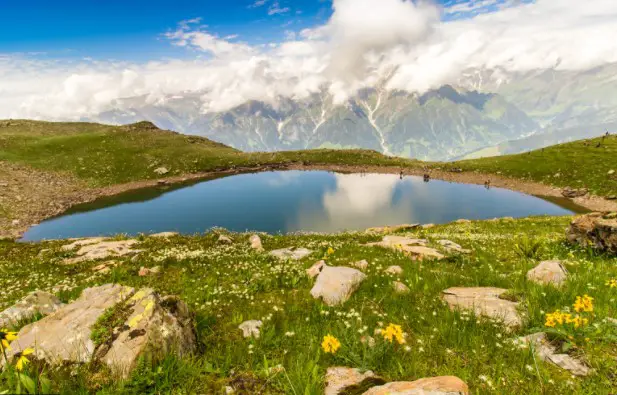  top treks in Himachal Pradesh, India, well-known treks to do in Himachal, famous trek in Himachal Pradesh, popular trek in Himachal Pradesh, best summer treks in, Himachal, Hampton Pass Trek in Himachal