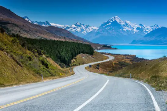  driving holiday road trips in New Zealand, list of 10 best road trip in New Zealand, popular road trips in New Zealand, the best road trip in New Zealand south island, top road trips in New Zealand,