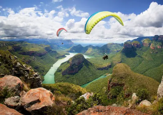 famous paragliding spots in Africa, list of 10 places in Africa for paragliding, top paragliding place in Africa, paragliding place of Africa in Madagascar, spot for paragliding in Africa,