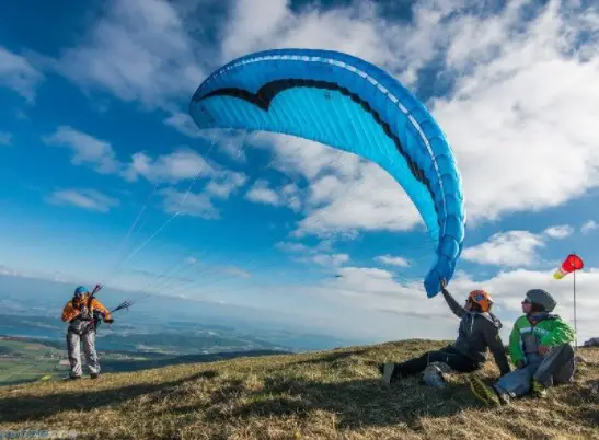 famous paragliding spots in Africa, list of 10 places in Africa for paragliding, top paragliding place in Africa, paragliding place of Africa in Madagascar, spot for paragliding in Africa,