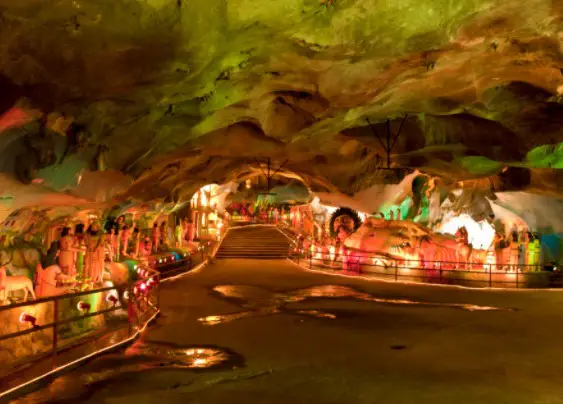 famous adventures to try in Malaysia