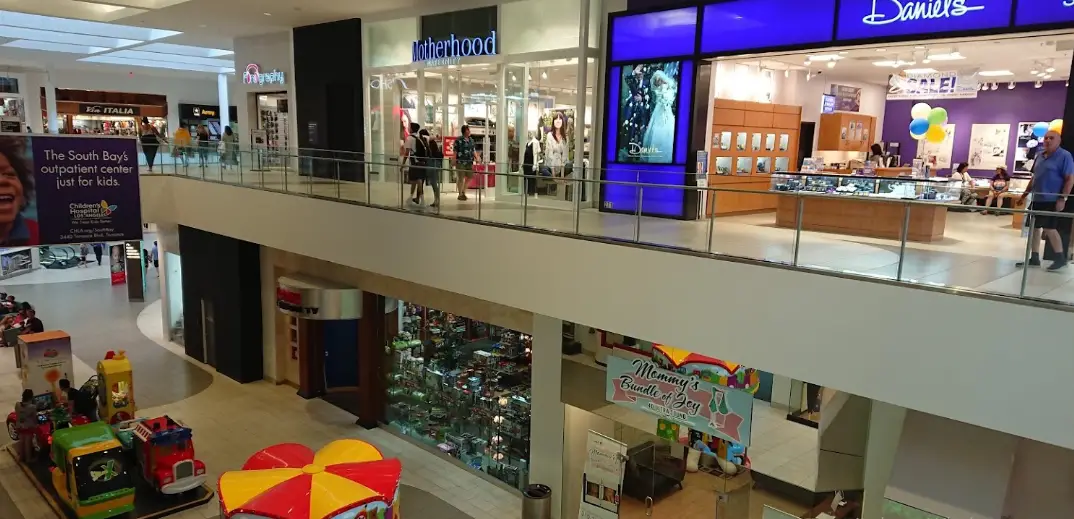 Why LA is Famous For Del Amo Fashion Center