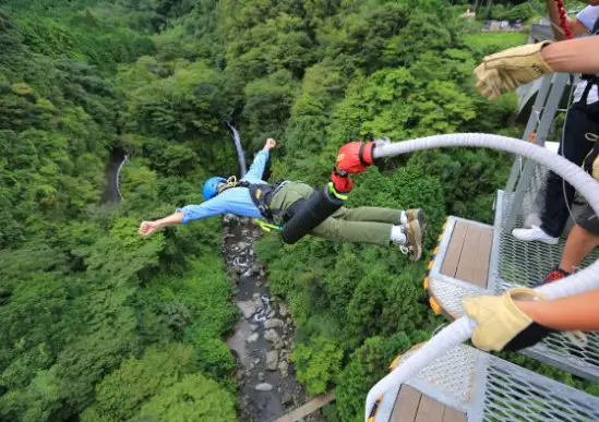 Bungee jumping in Japan in 2021, list of 8 epic Bungee Jump in Japan, famous bungee jumping in Japan, top bungee jump of Japan, popular bungee jump in Japan, spot for bungee lovers in Japan, famous bungee jumping places in Japan, ideal bungee jump in Japan, 