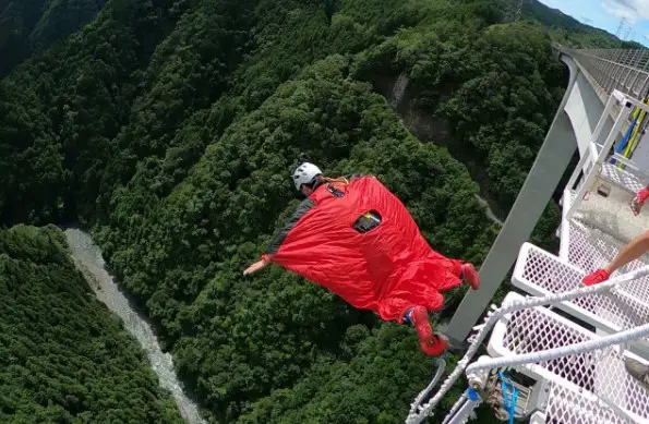 Bungee jumping in Japan in 2021, list of 8 epic Bungee Jump in Japan, famous bungee jumping in Japan, top bungee jump of Japan, popular bungee jump in Japan, spot for bungee lovers in Japan, famous bungee jumping places in Japan, ideal bungee jump in Japan, 