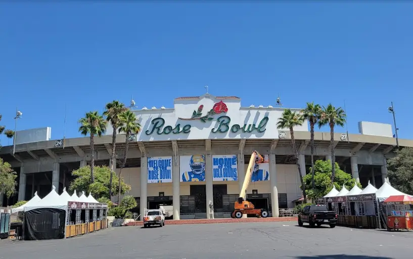 Why LA is Famous For Rose Bowl Flea Market