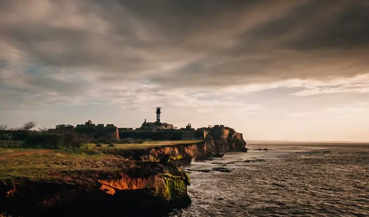  famous places to go for New Year in India, holiday destination for New Year in India, cheapest places to visit for, New Year in India, top place to go for New Year in India, best destinations for New Year in India, famous New year gateway of India, best place to visit in India for New Year,