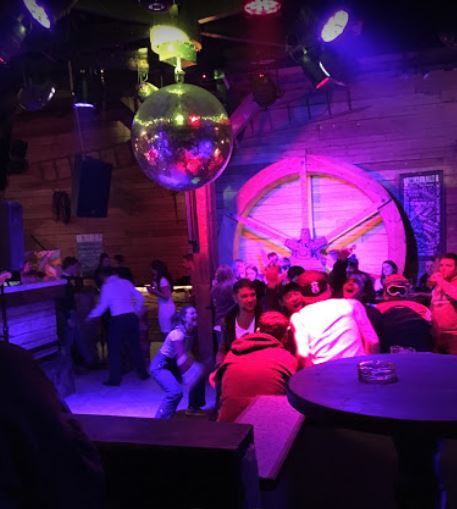 nightlife in linz austria, nightlife in solden austria, best nightlife in austria, nightlife soll austria, austria nightlife 