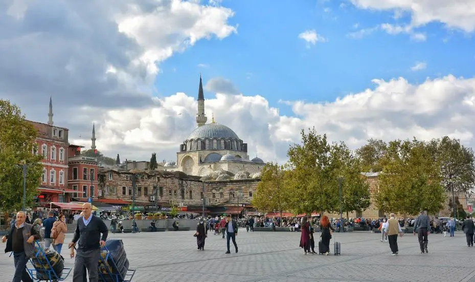 beautiful places in Istanbul, tourist places in Istanbul, places for shopping in Istanbul, unique places in Istanbul