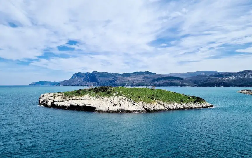 island near Istanbul beautiful islands near Istanbul island near Istanbul, turkey island in turkey near Istanbul