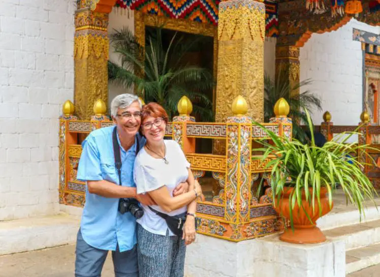  Bhutan is happy, Bhutan happiest country, Bhutan happiness, why Bhutan is a happy country?, People in Bhutan are extremely happy