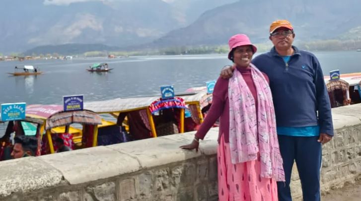 Keralan couple traveled 8236 kilometers,Keralan Couple traveled from Kanyakumari to Kashmir