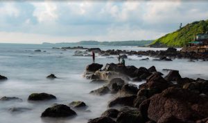 anjuna beach famous for, popular places in north Goa, famous water sports in Goa